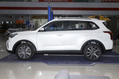 2023款 2.0L 基本型-外观-图片-有驾