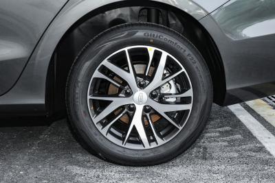 2025款 第4代 400万纪念款 1.5L CVT飞越型-外观-图片-有驾