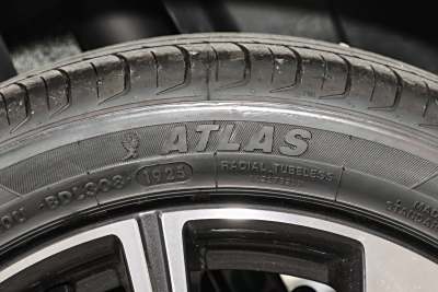 2026款 第4代 400万纪念款 1.5L CVT飞越型-外观-图片-有驾