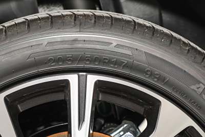 2026款 第4代 400万纪念款 1.5L CVT飞越型-外观-图片-有驾