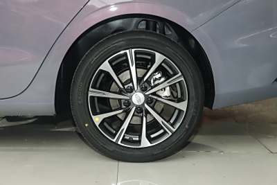 2026款 第4代 400万纪念款 1.5L CVT飞越型-外观-图片-有驾