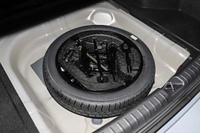 2026款 第4代 400万纪念款 1.5L CVT飞越型-外观-图片-有驾