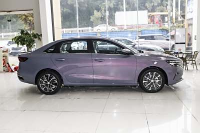 2026款 第4代 400万纪念款 1.5L CVT飞越型-外观-图片-有驾