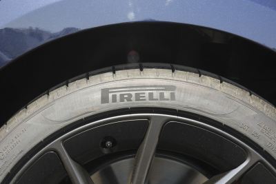 2025款 改款 高性能全轮驱动版-外观-图片-有驾