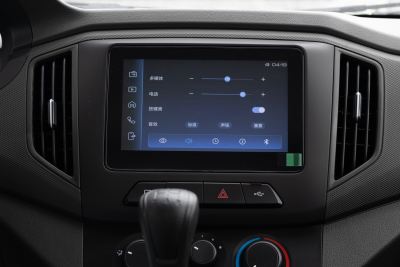 2023款 1.5L双排加长版标准型LAR-内饰-图片-有驾