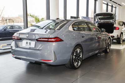 2024款 530Li 尊享型 豪华套装-外观-图片-有驾