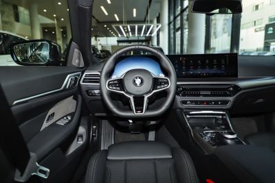 2024款 430i Gran Coupe M运动曜夜套装-内饰-图片-有驾 2024款 430i Gran Coupe M运动曜夜套装-内饰-图片-有驾