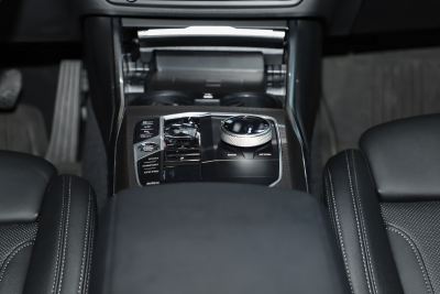 2024款 430i Gran Coupe M运动曜夜套装-内饰-图片-有驾 2024款 430i Gran Coupe M运动曜夜套装-内饰-图片-有驾