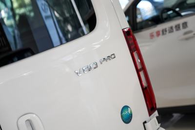 2025款 PRO傲运通 2.0T AMT短轴中顶 5/6座-外观-图片-有驾