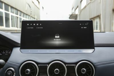 2025款 荣誉 2.0L CVT XV真心版-内饰-图片-有驾