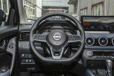 2025款 荣誉 2.0L CVT XV真心版-内饰-图片-有驾