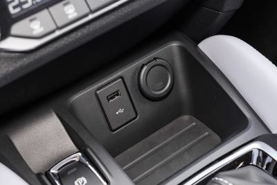 2025款 荣誉 2.0L CVT XV真心版-内饰-图片-有驾