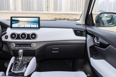2025款 荣誉 2.0L CVT XV真心版-内饰-图片-有驾