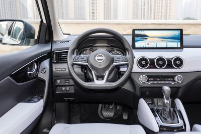 2025款 荣誉 2.0L CVT XV真心版-内饰-图片-有驾