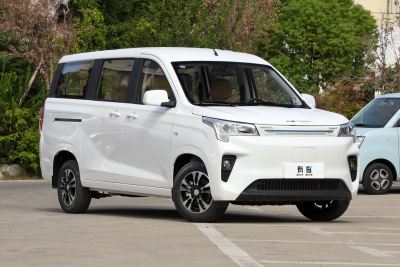 2023款 标准版-舒适型 7座-外观-图片-有驾