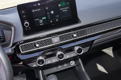2025款 240TURBO CVT 智趣Plus-内饰-图片-有驾