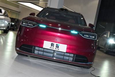 2026款 增程 Ultra四驱版 5座-外观-图片-有驾