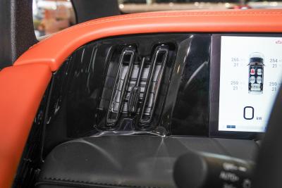 2026款 HEV尊贵版-内饰-图片-有驾