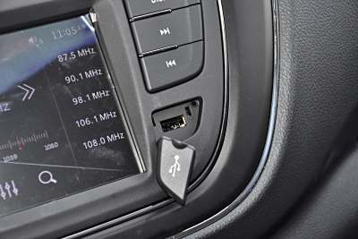 2021款 1.5L欧诺S智享版单蒸空调厢货JL473QG-内饰-图片-有驾