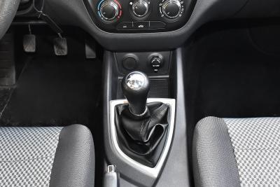 2021款 1.5L欧诺S智享版单蒸空调厢货JL473QG-内饰-图片-有驾