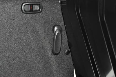 2021款 1.5L欧诺S智享版单蒸空调厢货JL473QG-内饰-图片-有驾