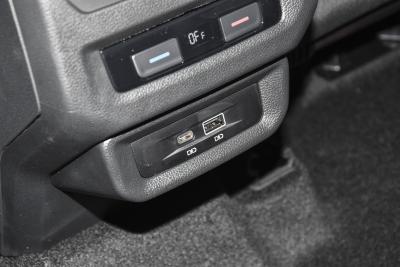 2021款 改款 途安L 280TSI DSG拓界版 7座-内饰-图片-有驾