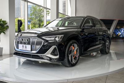 2021款 50 quattro 臻选型-外观-图片-有驾