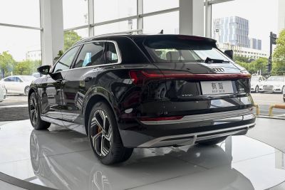 2021款 50 quattro 臻选型-外观-图片-有驾