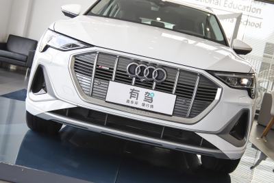 2021款 50 quattro 臻选型-外观-图片-有驾