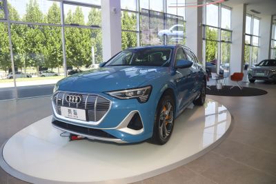 2021款 50 quattro 臻选型-外观-图片-有驾