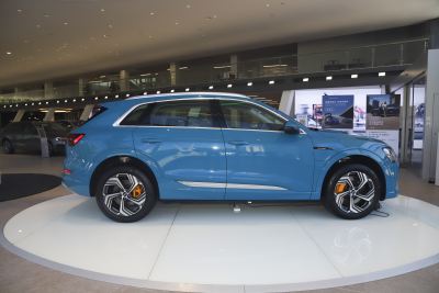 2021款 50 quattro 臻选型-外观-图片-有驾