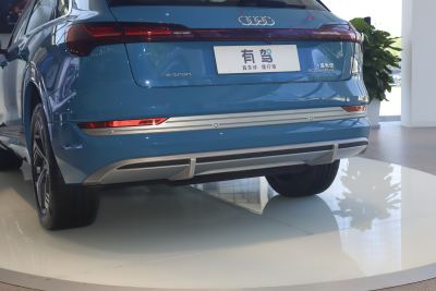 2021款 50 quattro 臻选型-外观-图片-有驾