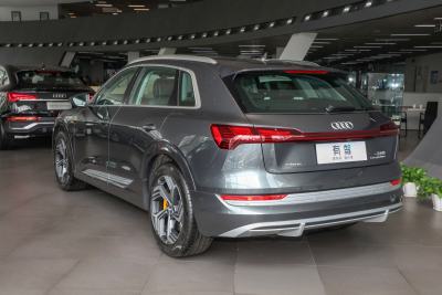 2021款 50 quattro 臻选型-外观-图片-有驾