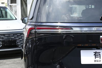 2025款 陆尚 尊享版 7座-外观-图片-有驾