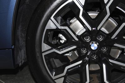 2026款 xDrive30L 领先型 M运动曜夜套装-外观-图片-有驾