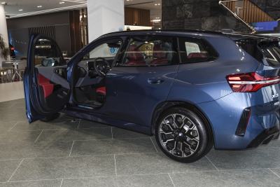 2026款 xDrive30L 领先型 M运动曜夜套装-外观-图片-有驾