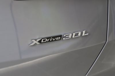2026款 xDrive30L 领先型 M运动曜夜套装-外观-图片-有驾