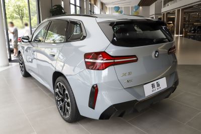 2026款 xDrive30L 领先型 M运动曜夜套装-外观-图片-有驾
