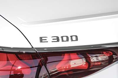 2025款 改款 E 300 豪华型运动版-外观-图片-有驾