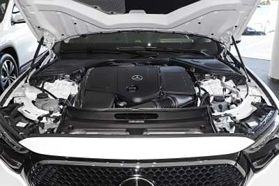 2025款 改款 E 300 豪华型运动版-外观-图片-有驾