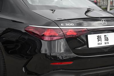 2025款 改款 E 300 豪华型运动版-外观-图片-有驾