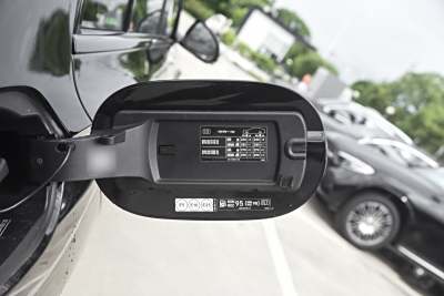2025款 改款 E 300 豪华型运动版-外观-图片-有驾