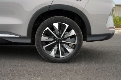 2025款 DM-i 112KM 尊贵型-外观-图片-有驾