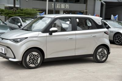 2025款 Mate 300km追风版-外观-图片-有驾