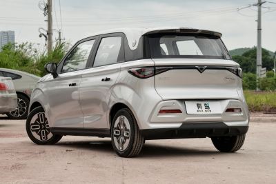 2025款 Mate 300km追风版-外观-图片-有驾