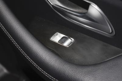 2022款 GLE 450 4MATIC 轿跑SUV 时尚型-内饰-图片-有驾