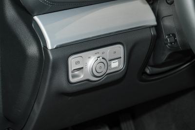 2022款 GLE 450 4MATIC 轿跑SUV 时尚型-内饰-图片-有驾