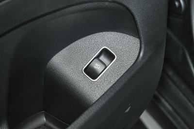 2022款 GLE 450 4MATIC 轿跑SUV 时尚型-内饰-图片-有驾