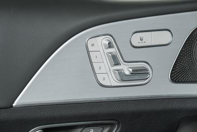 2022款 GLE 450 4MATIC 轿跑SUV 时尚型-内饰-图片-有驾