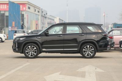 2023款 2.0T 两驱豪华型PLUS-外观-图片-有驾